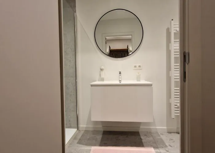 Cozy Room, Big Adventures Iii Apartment *